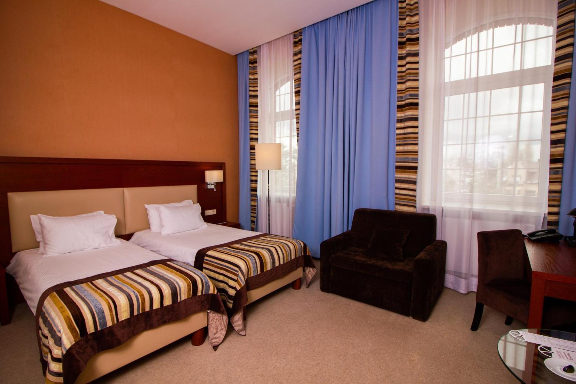 Mlyn Jacka Hotel & Spa Jaroszowice Exterior photo